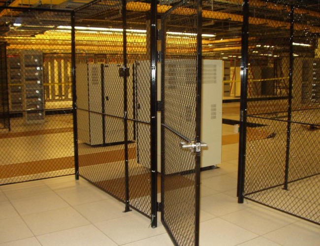 Pic Wire Mesh Partition on Computer Floor Black